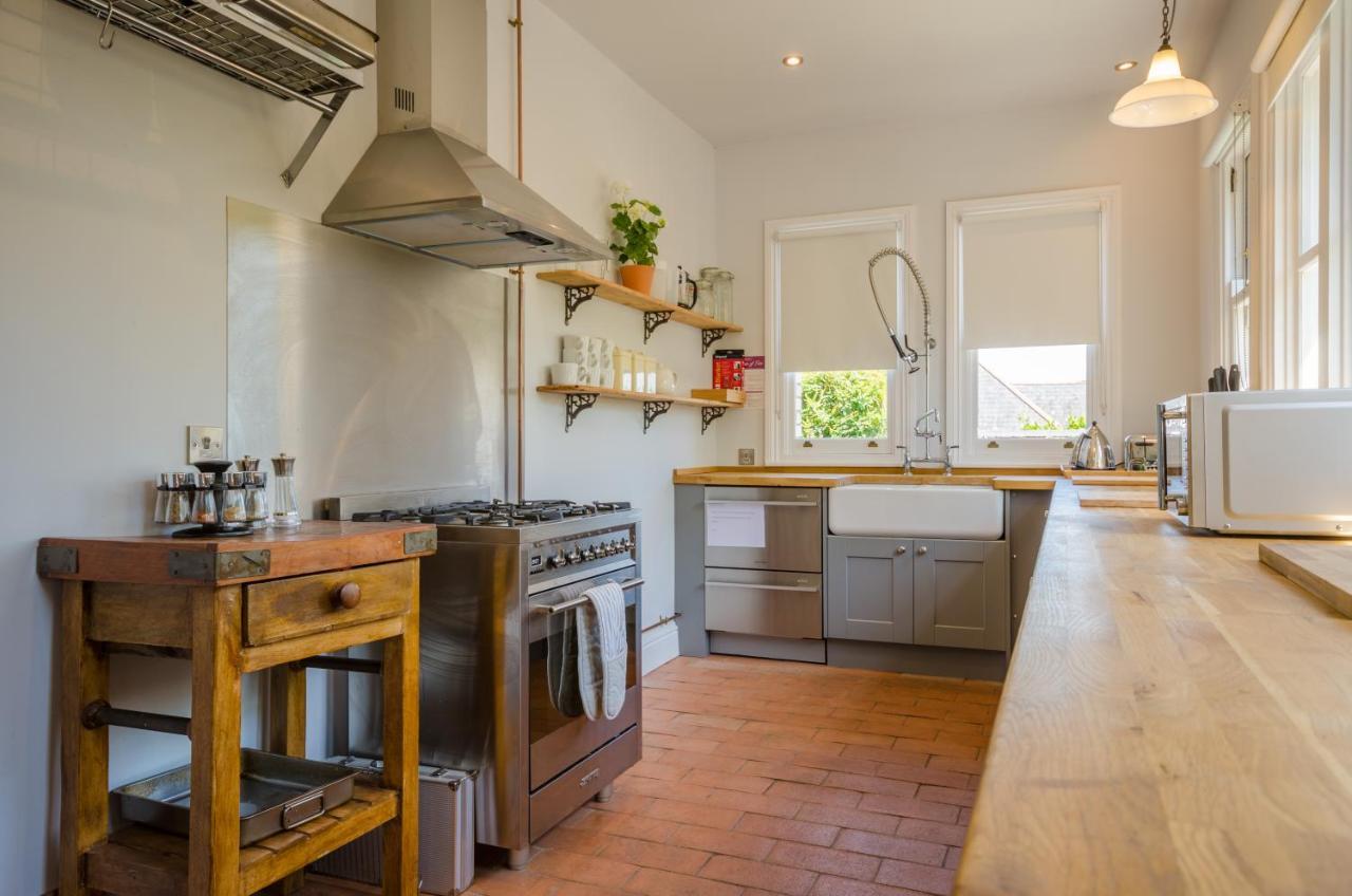 Villa Luxury Victorian School With Views Of Harbour Fowey Esterno foto